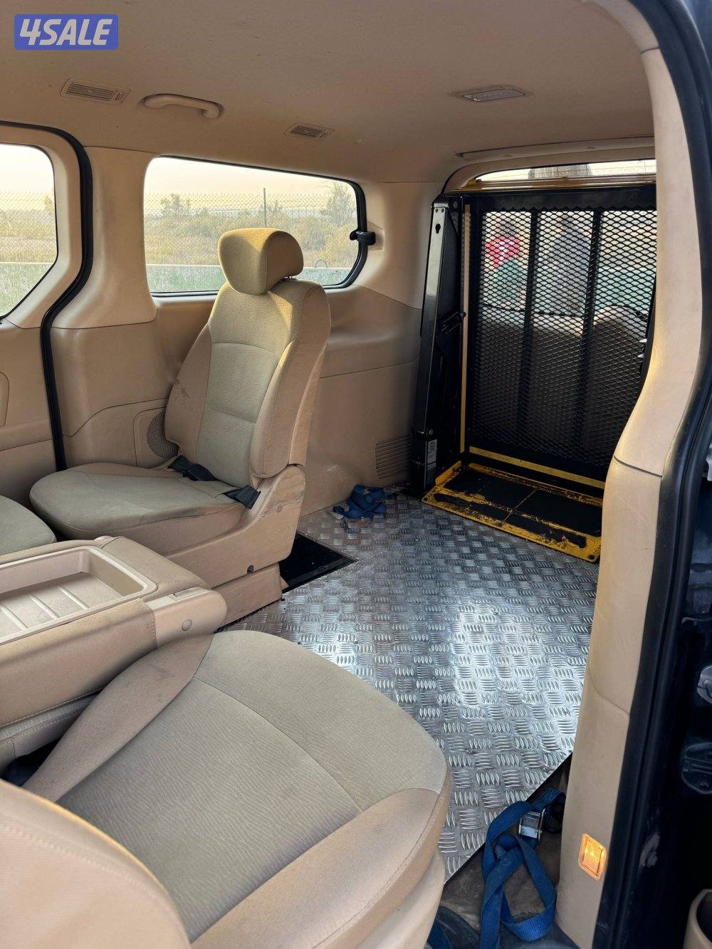 للبيع هونداي H1 موديل 2016 ذوي احتياجات الخاصه8