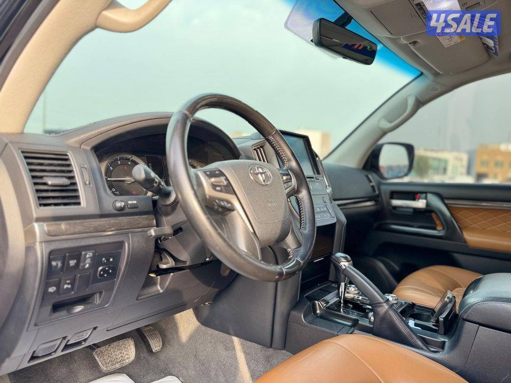 لاندكروزر تورنق سقنجر 2021 سته سلندر شرط الفحص5