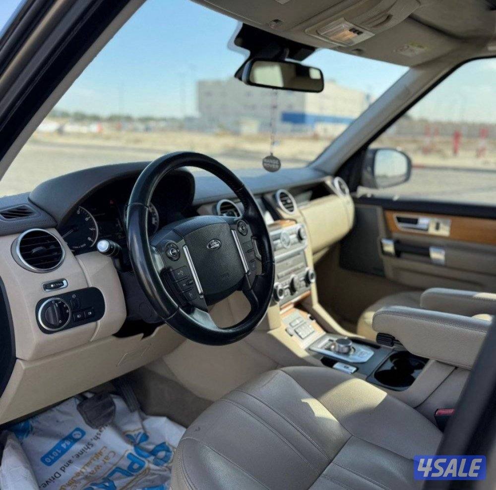 لاند روفر LR4 HSE9
