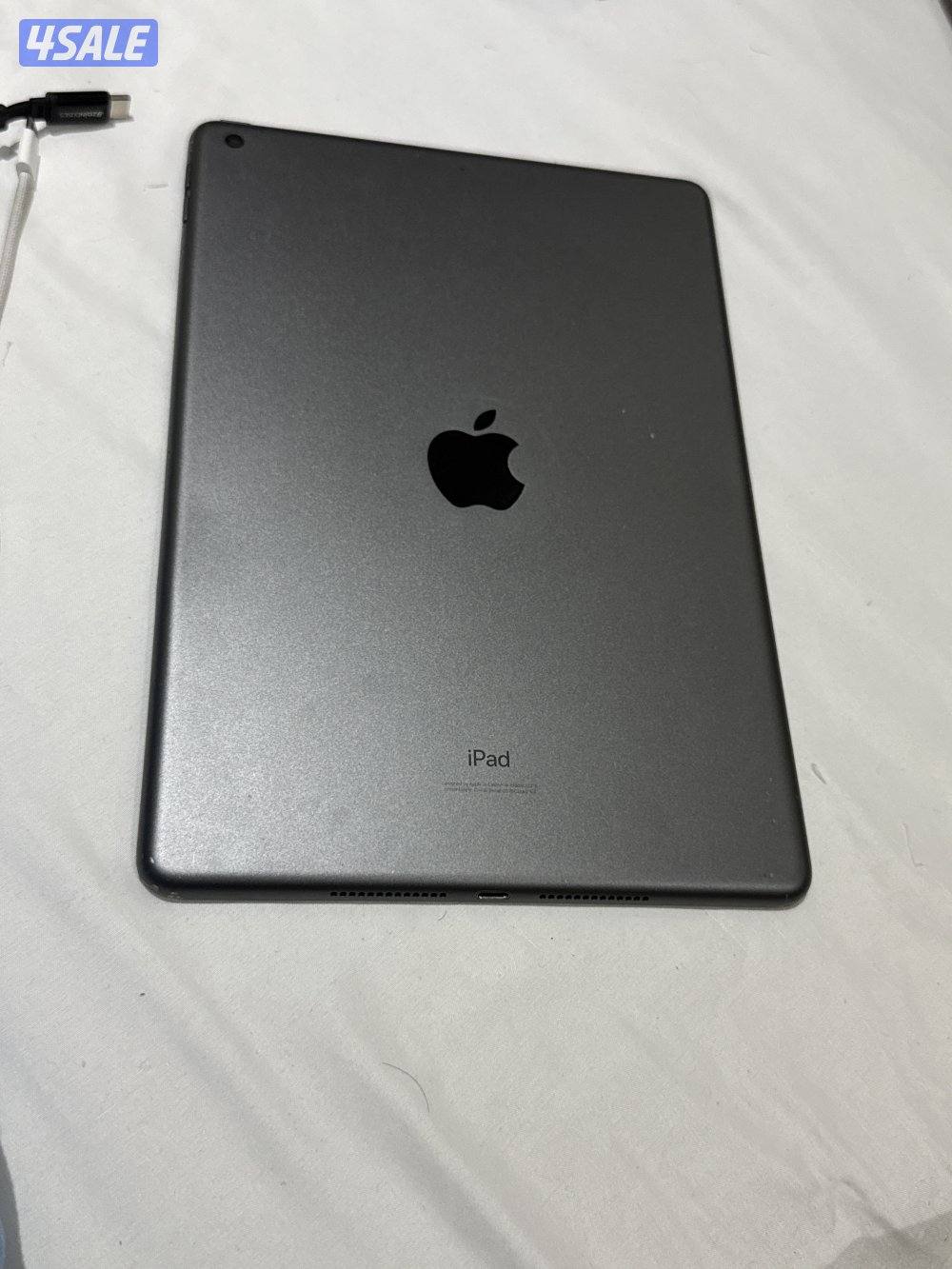 ايباد جيل الثامن للبيع0