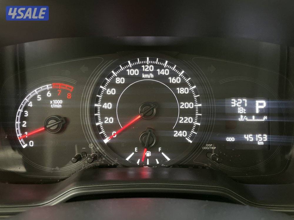 TOYOTA COROLLA 1.6L XLI STD OPTION7