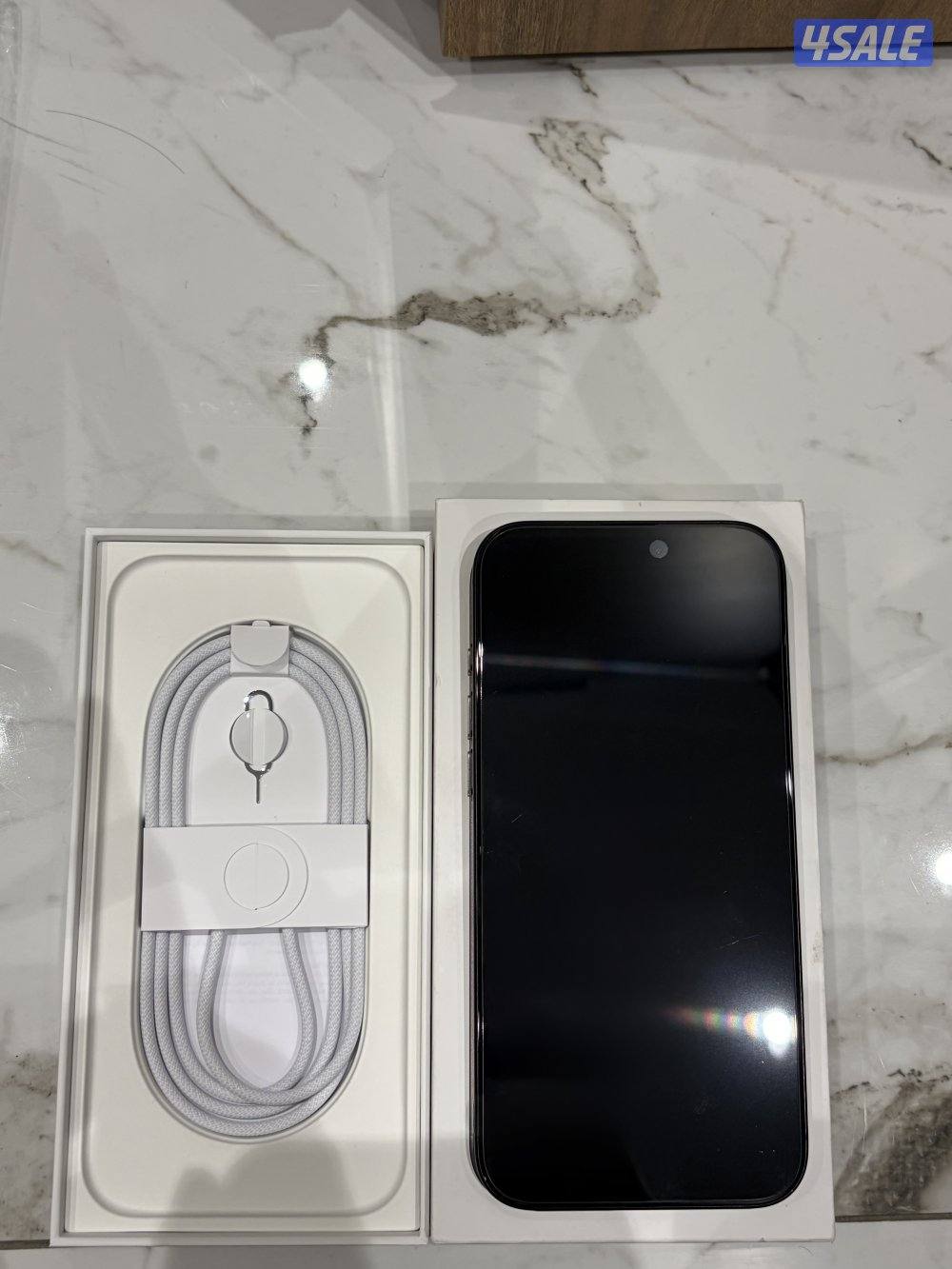 Iphone 16 pro max with box and his charge new and warranty.1