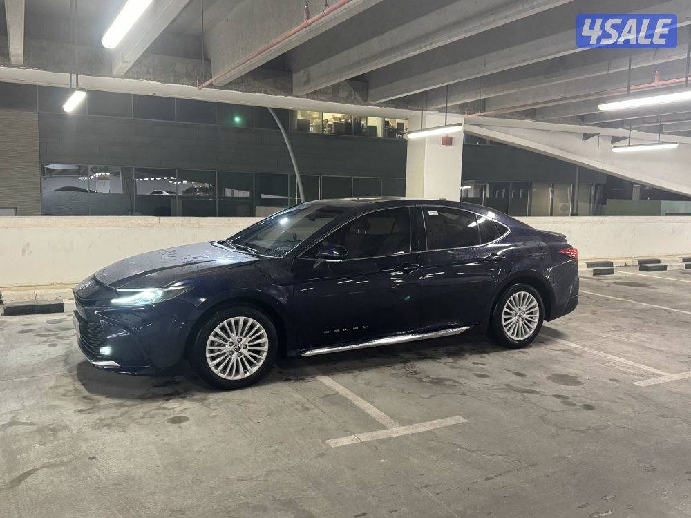 للبيع كامري ٢٠٢٥5