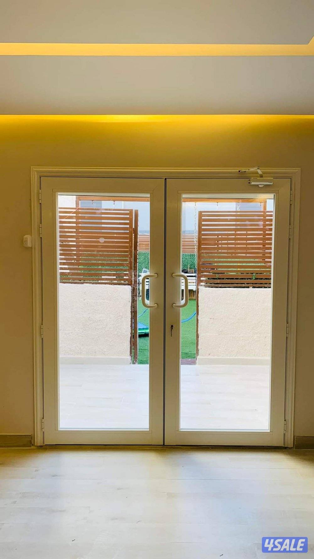 فني المنیونیم5