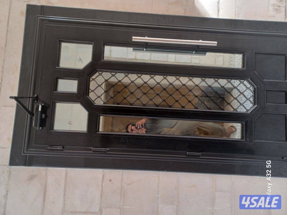 فني المنیونیم6