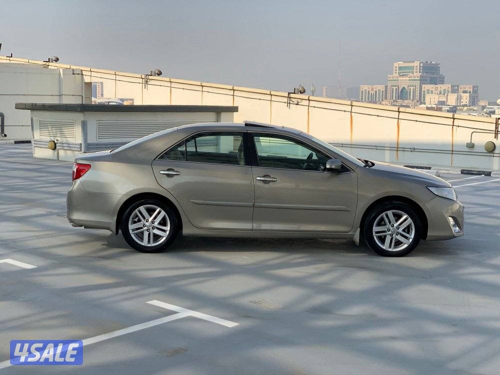 للبيع كامري GLX4