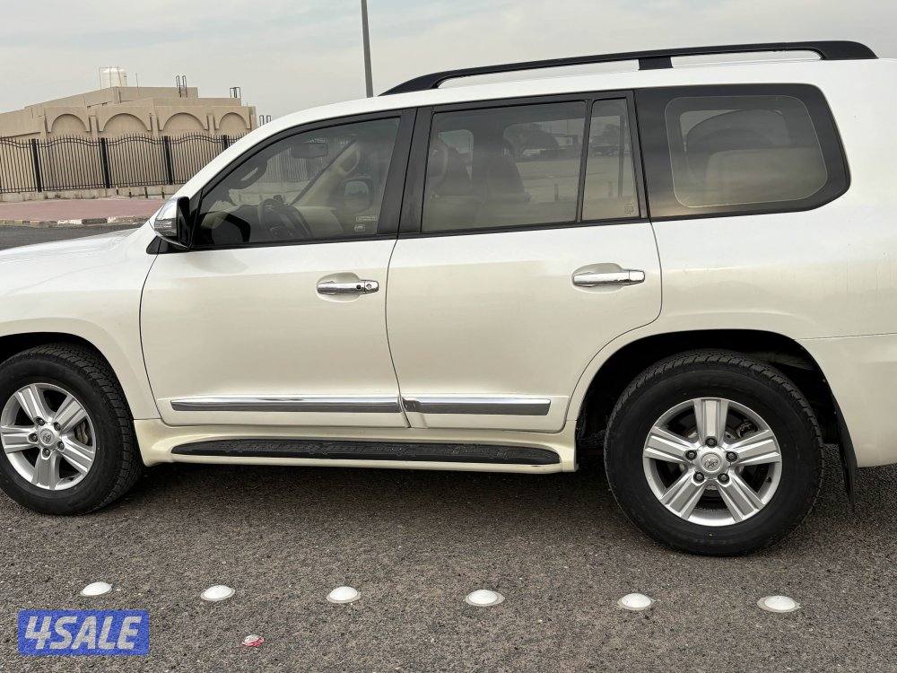 لاندكروزر 20153