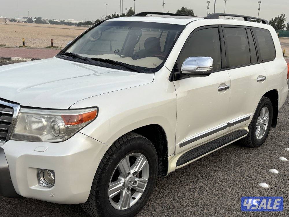 لاندكروزر 20155