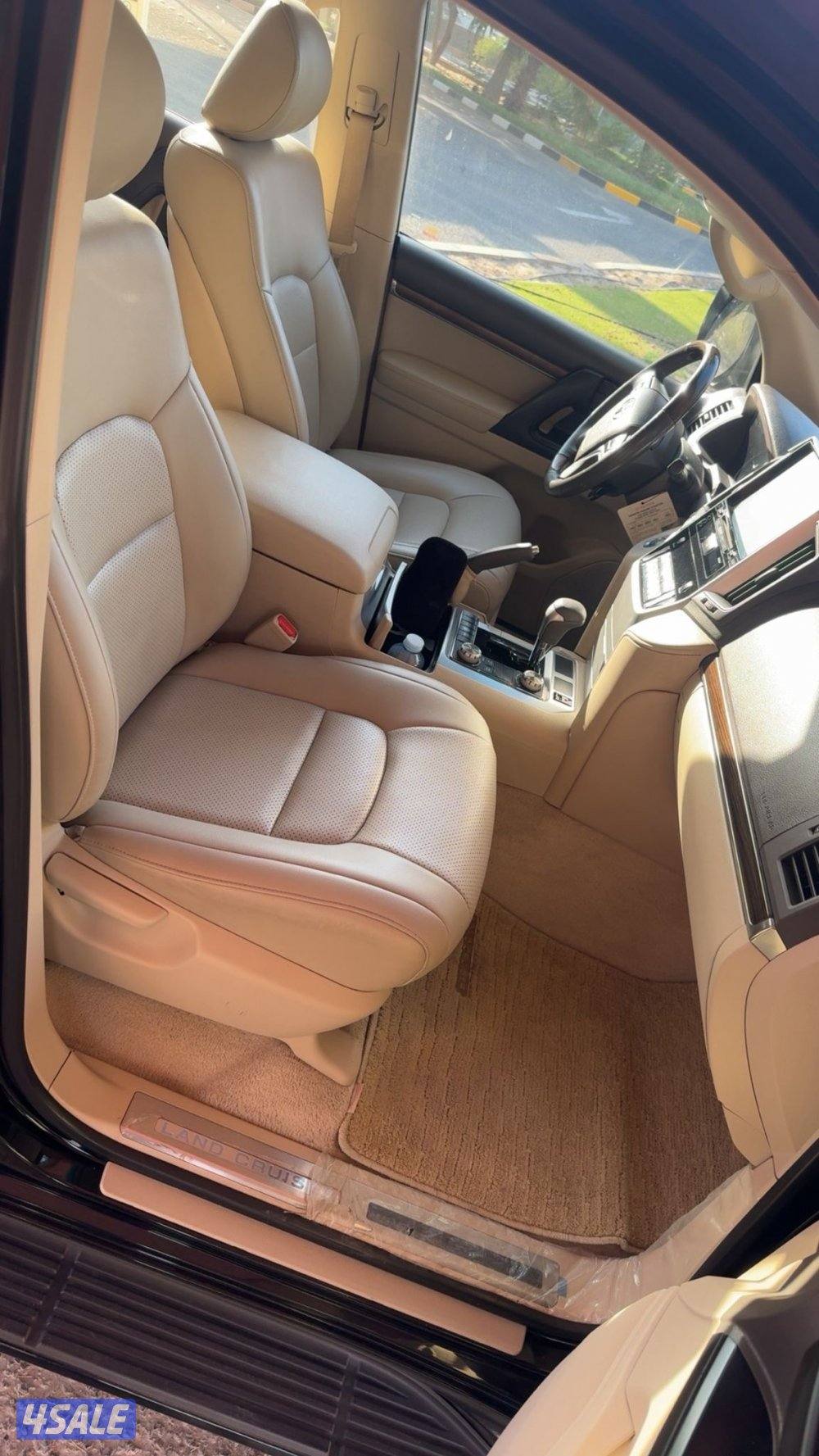 لاندكروزر 20211