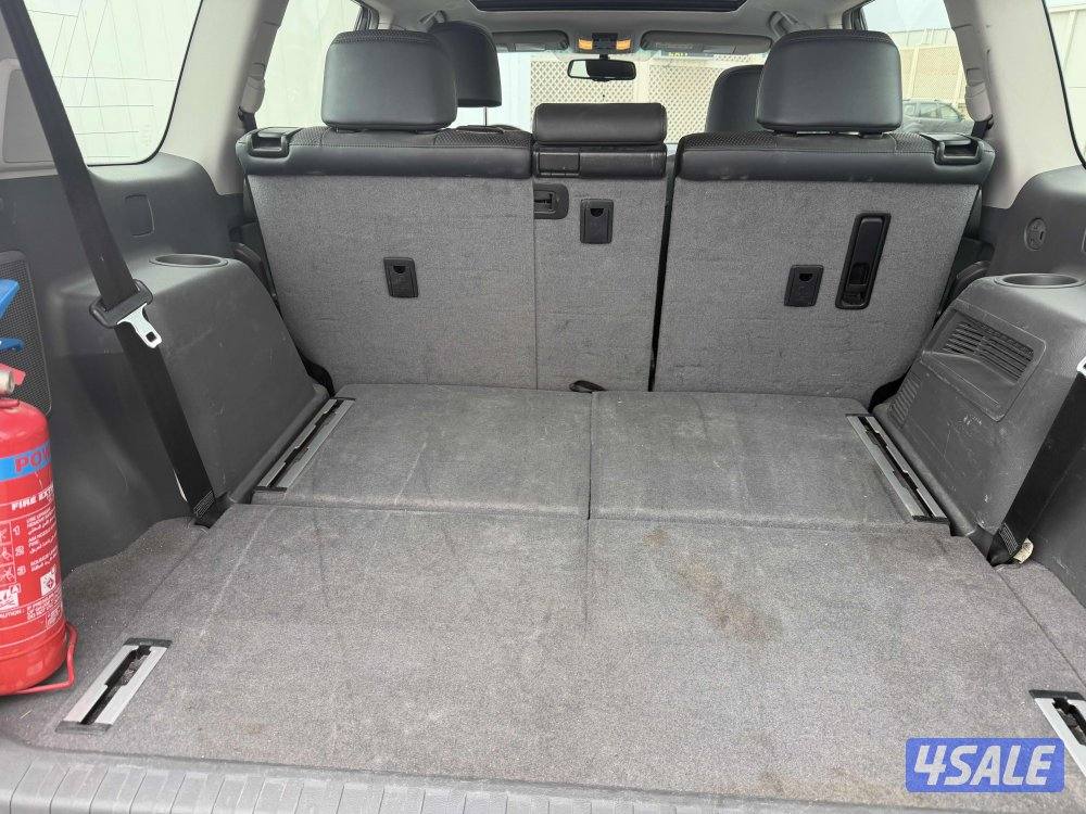 برادو صبغ الوكاله قمة بالنظافه ماشي188 الف فقط10