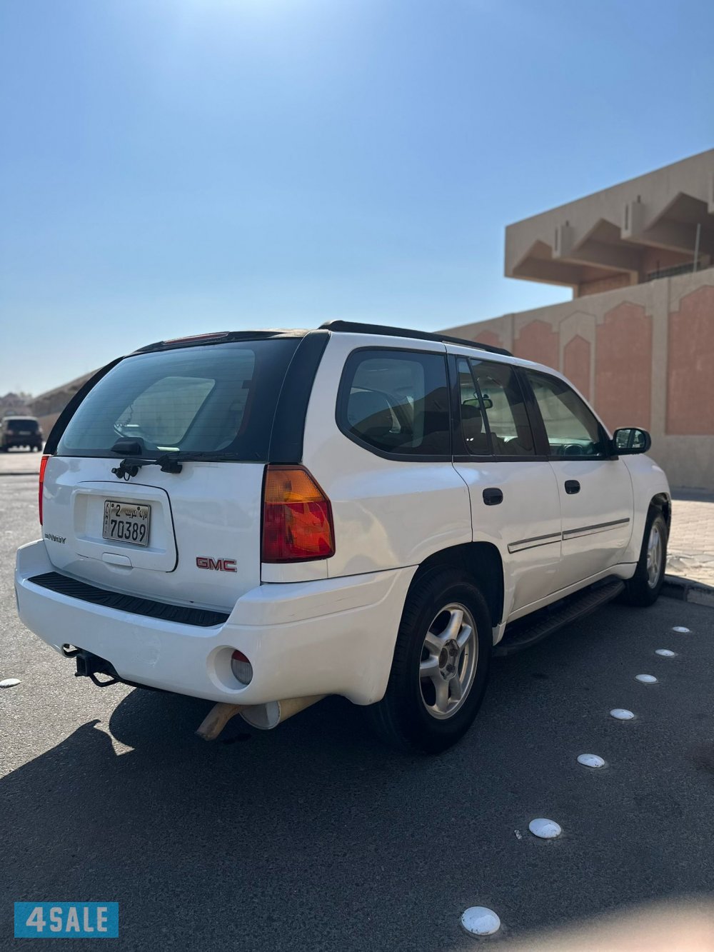 للبيع إنفوي موديل ٢٠٠٦ بحاله جيده ماشي ٣٧٤ الف السعر ٦٥٠ للتواصل 977776372