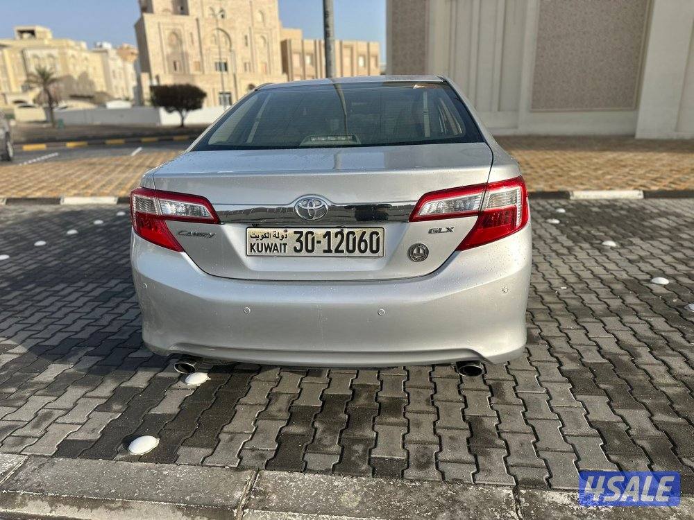 كامري GLX 20143