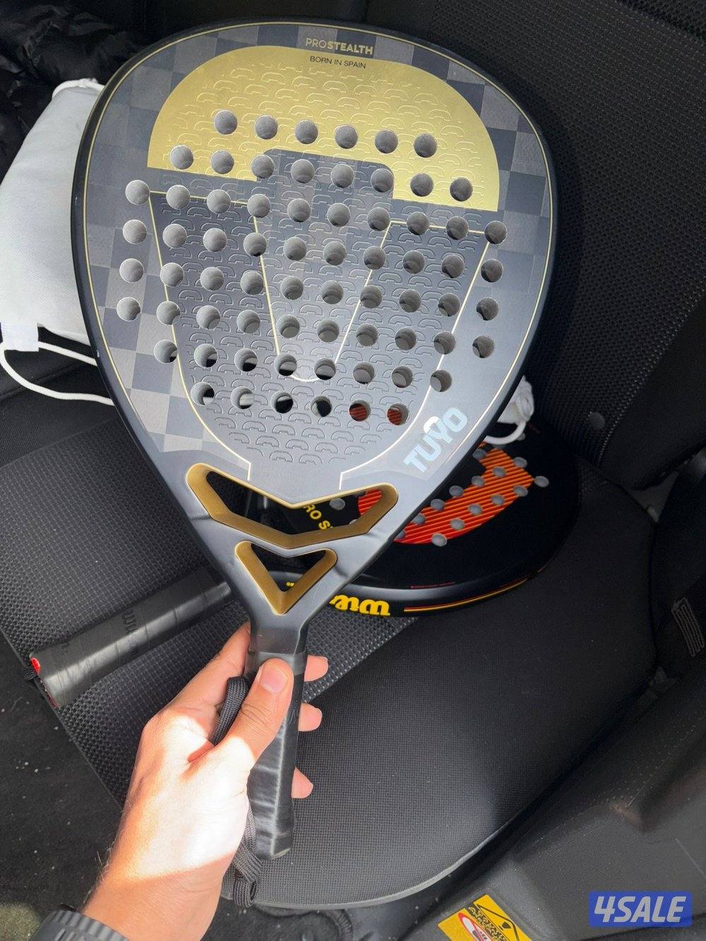 Padel racket tuyo gold stealth كالجديد0