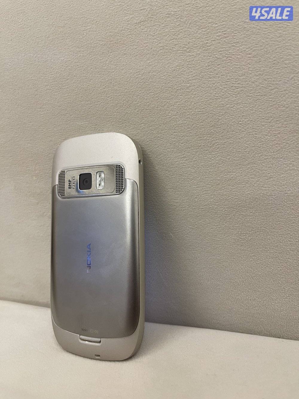 للبيع جهازين نوكيا بحاله ممتازه3