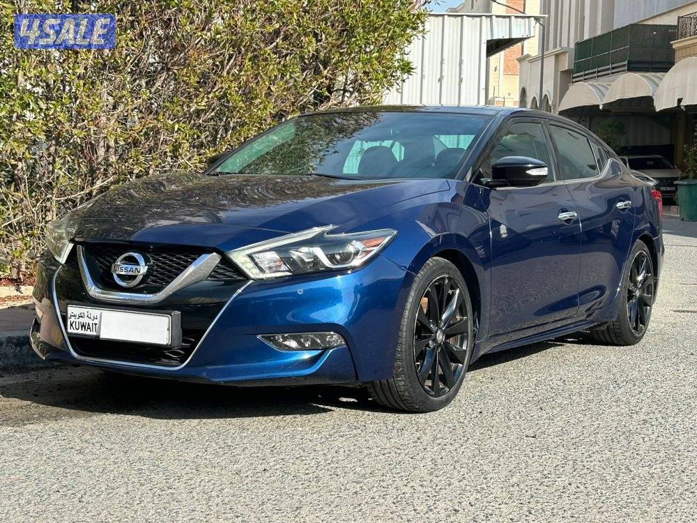 للبيع ماكسيما SR/20182