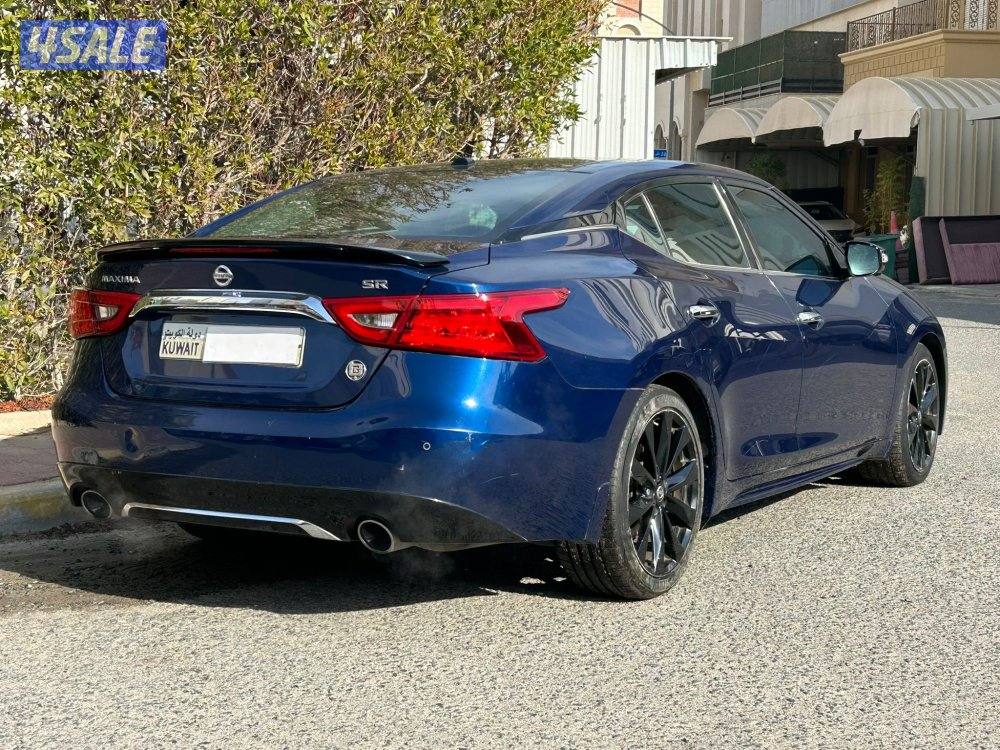 للبيع ماكسيما SR/20186