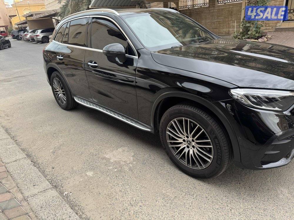للبيع مرسيدس glc موديل ٢٥ ماشي ٢٥٠٠3