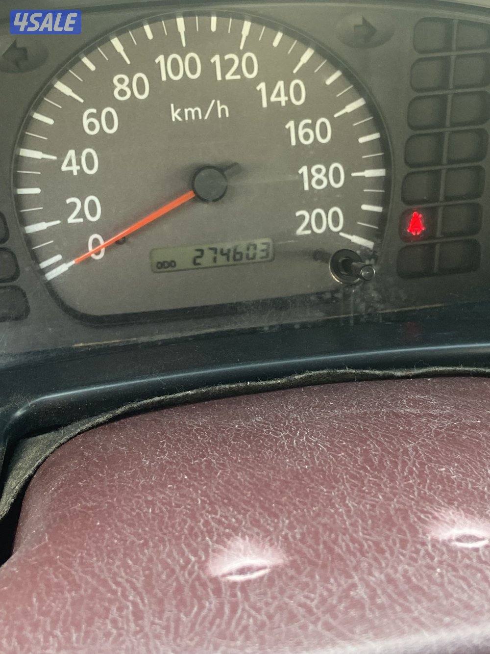 وانيت نيسان 20153