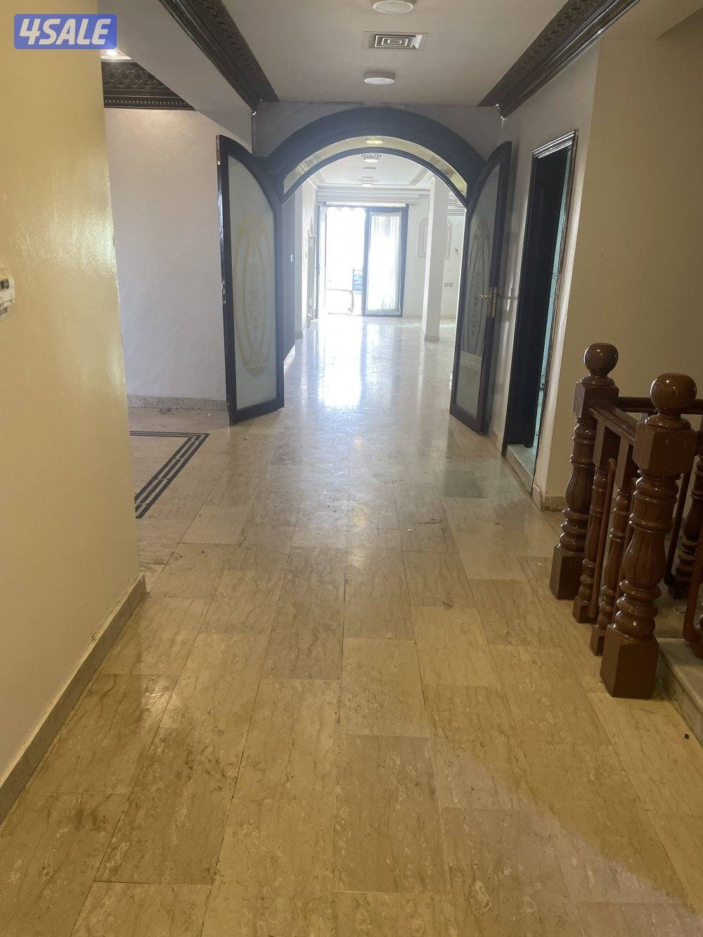 للإيجار بصباح الناصر ق1علي شارع ام المومنين دوبلكس ارضي مع سرداب7