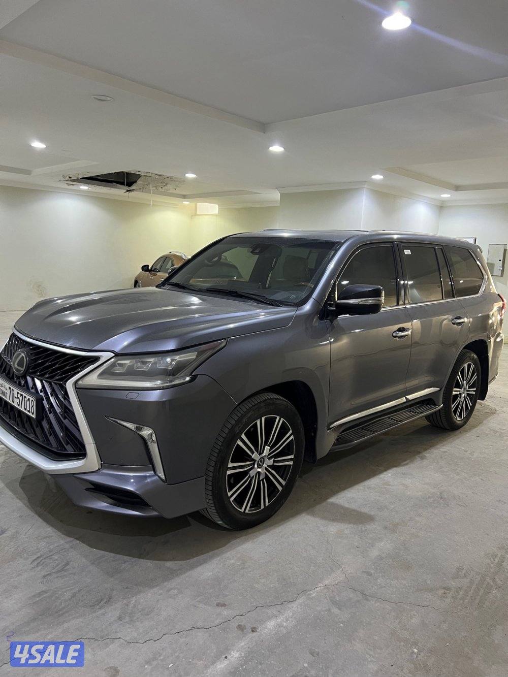 للبيع لكزس 20162