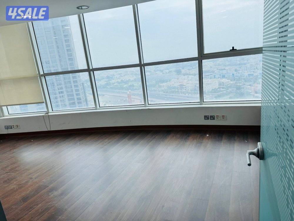 مكاتب و أدوار للايجار مساحات مختلف و أرقام آليه تصل الى ٨ للدور1