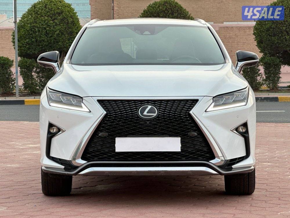 RX 350 
F-Sport عداد: 136 الف2