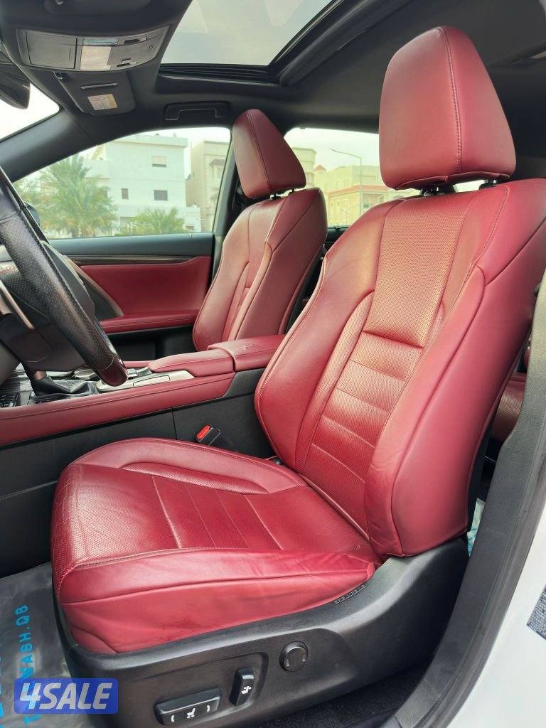 RX 350 
F-Sport عداد: 136 الف9