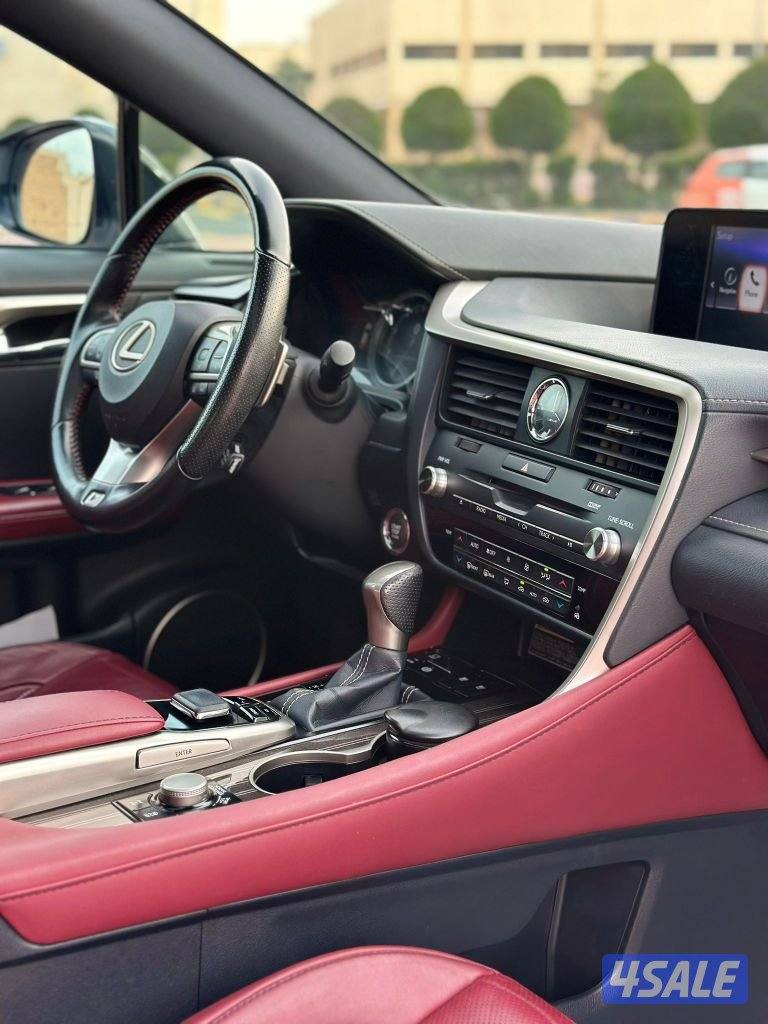 RX 350 
F-Sport عداد: 136 الف8