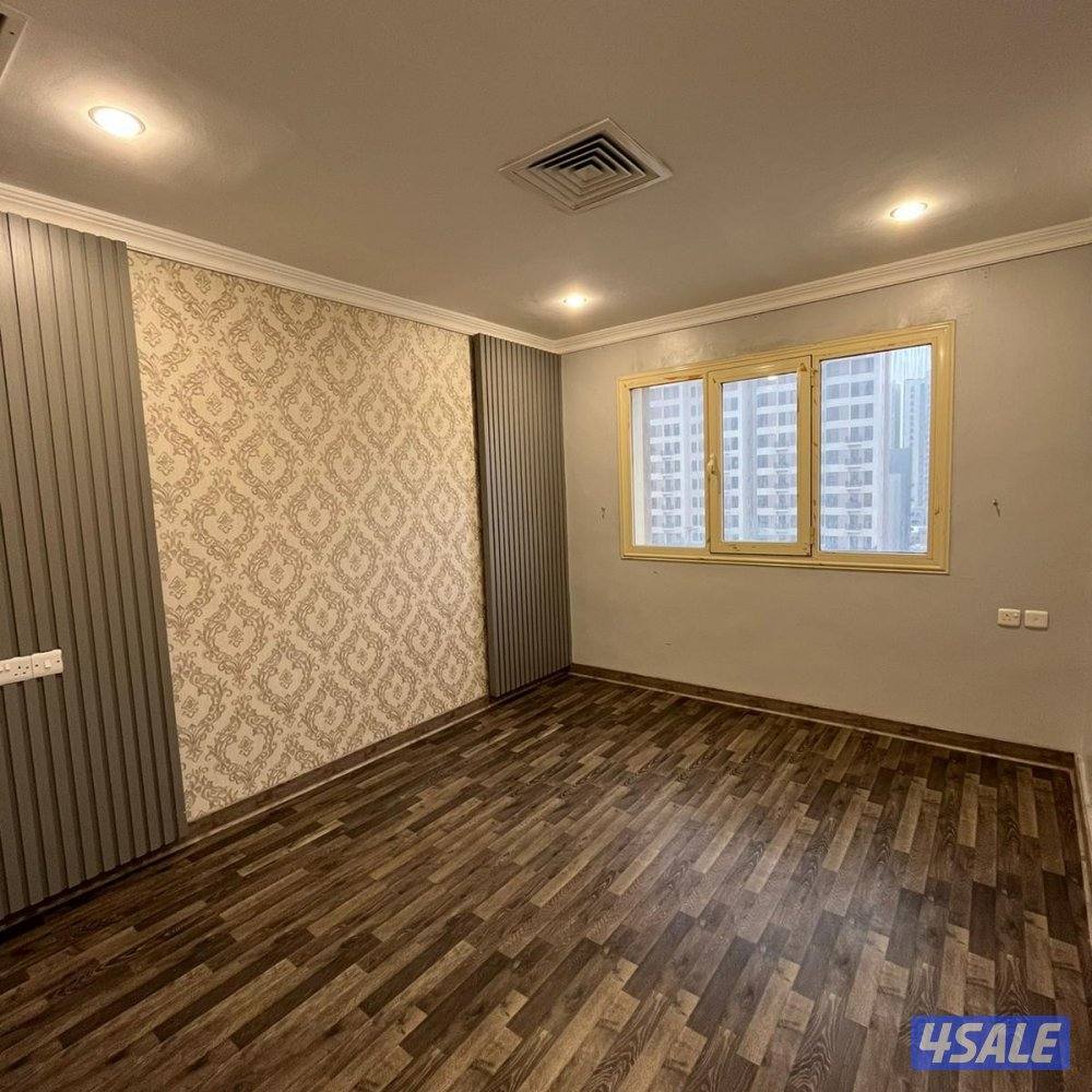 شقة للايجار في صباح السالم قطعة 12