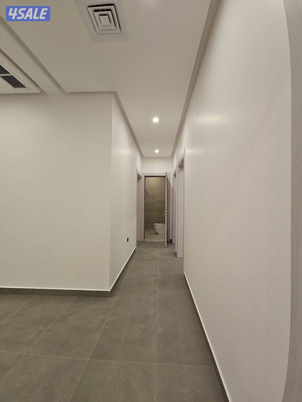 للإيجار شقتين اول ساكن تشطيب فاخرة بالمطلاع ق٣12