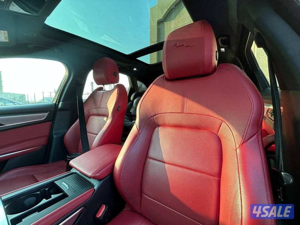 كامل المواصفات ماشي 76 الف بحالة الوكاله8