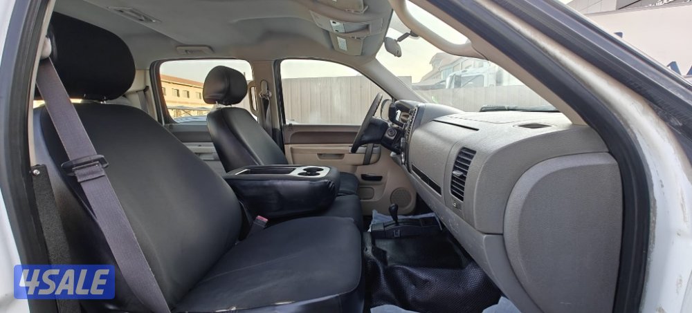 GMC SIERRA 2500HD 4x4 جمس سييرا V8 2500 HD موديل 201310