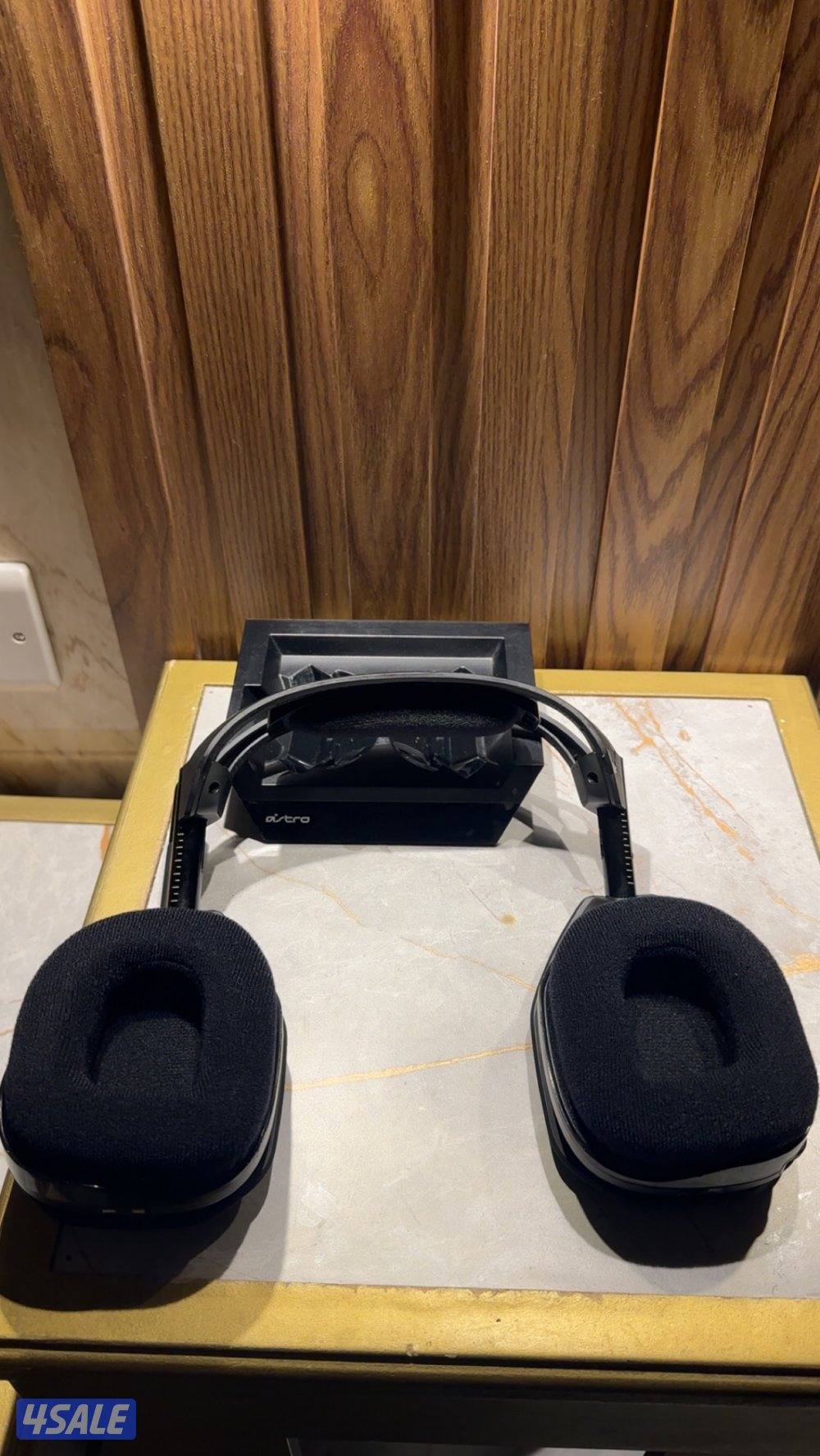 سماعة استرو Astro A50 قمة بالنظافة 100‎%‎0