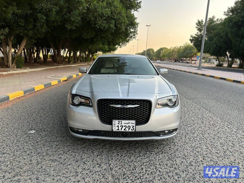 كرايزلر 300C2