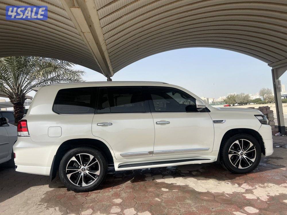 للبيع لاند4