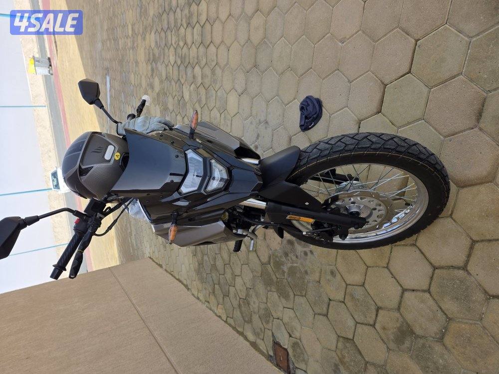 للبيع سيكل sym أدفنتشر 200 الوحيد بالكويت2