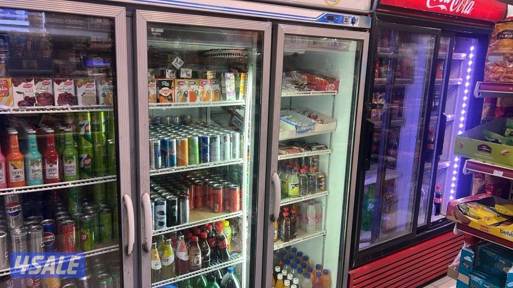 بقاله للبيع شامل البضاعه و الثلاجات2