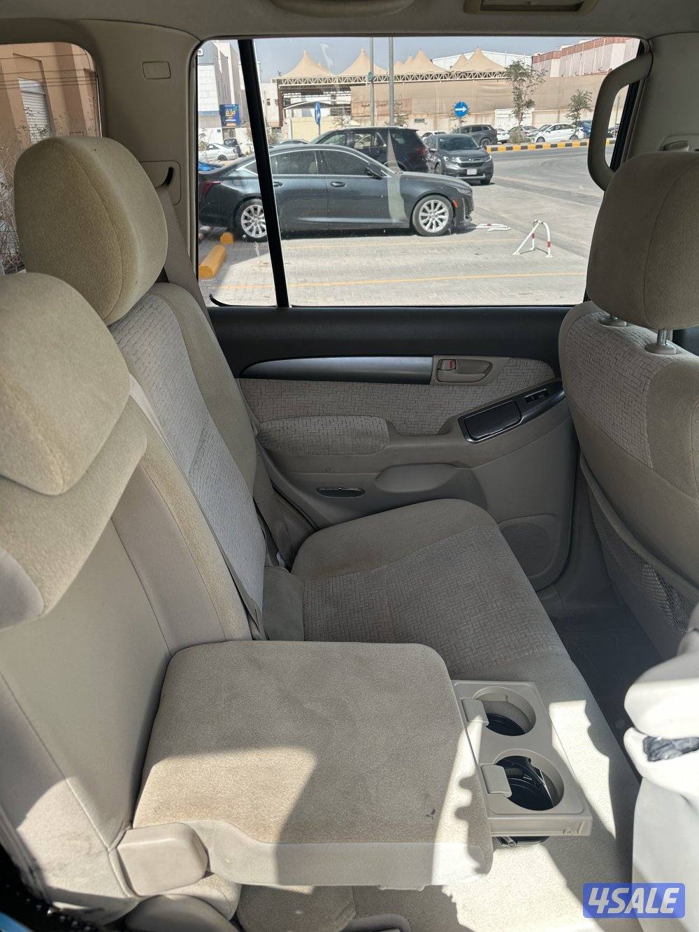 برادو ٢٠٠٨  ٤ سيلندر  ستندر كميرا خلفية  فرش قماش صبغ وكالة الممش ١٩٤4