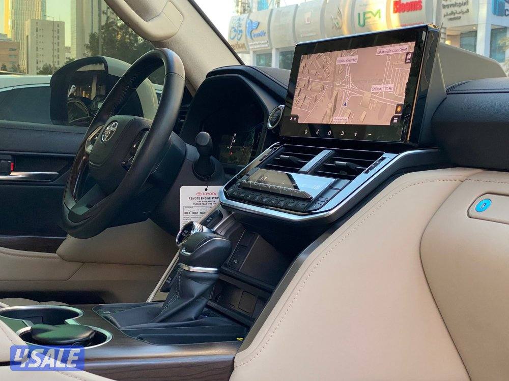 لاند كروزر AERO S بدون تيربو موديل 2025 عداد 14 الف كيلو فقط تحت كفاله4