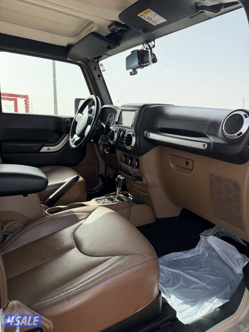 جيب رانجلر4