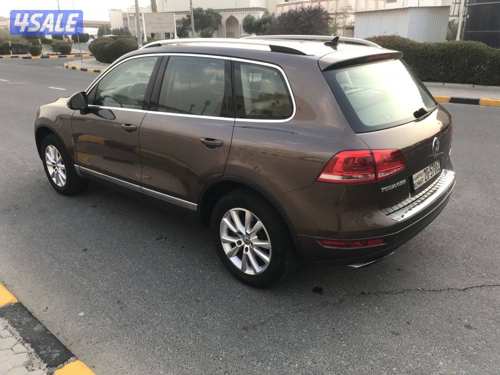 جيب طوارق مديل 2013  لون بني  6 سلندر بحاله جيده جدا2