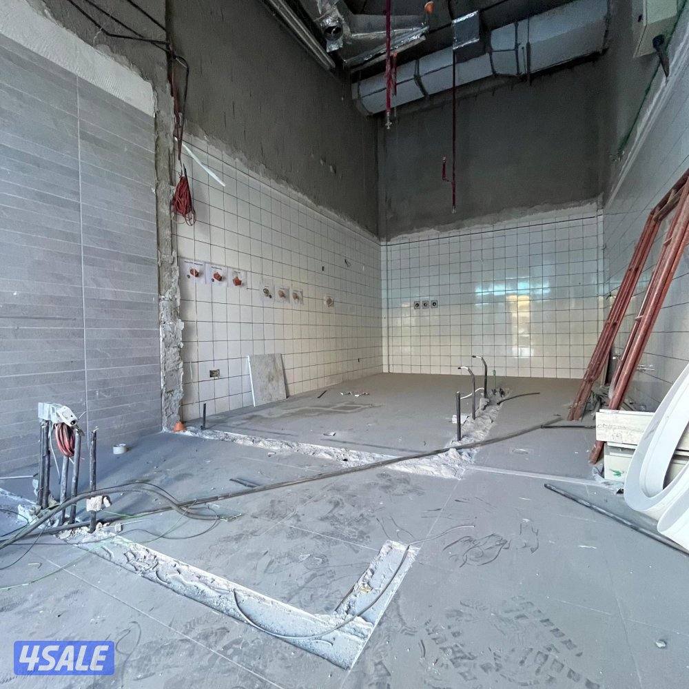 محل تجاري للإيجار مع فترة سماح في المرقاب قطعة 13