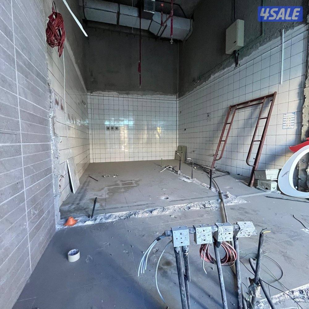 محل تجاري للإيجار مع فترة سماح في المرقاب قطعة 14