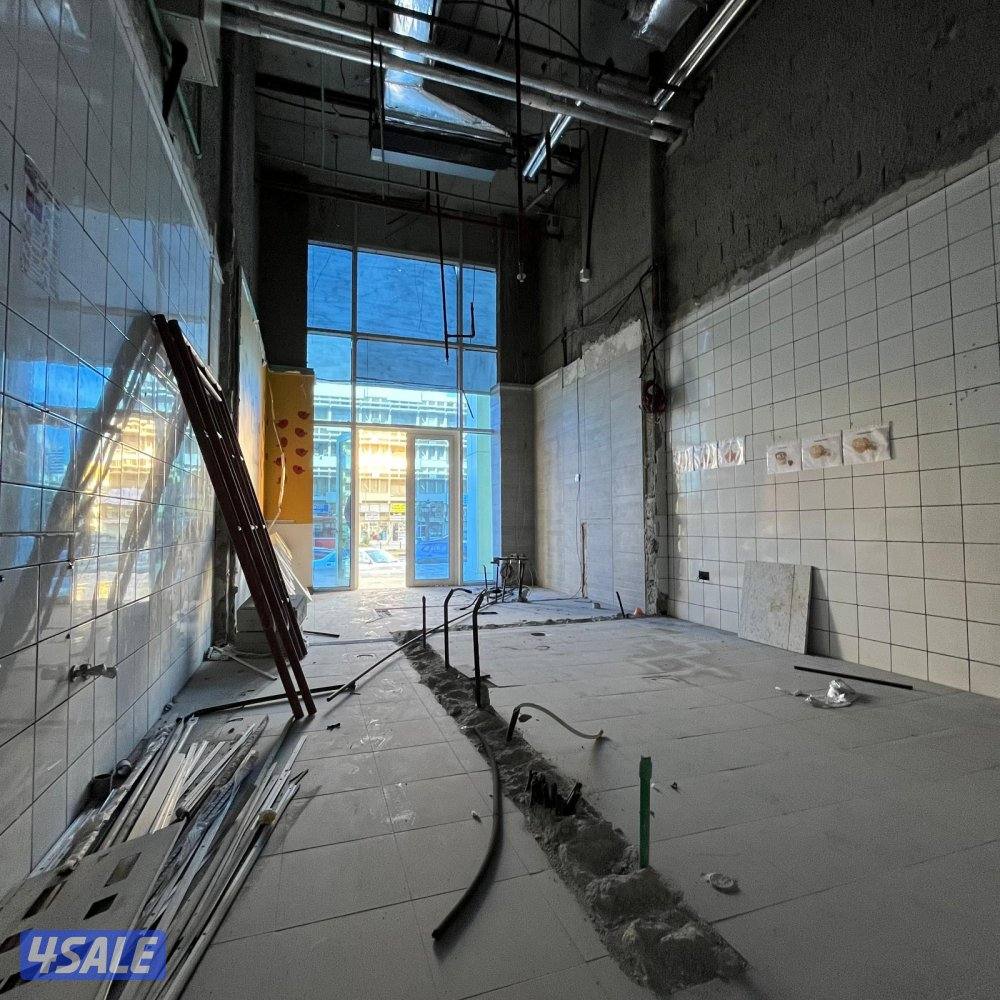 محل تجاري للإيجار مع فترة سماح في المرقاب قطعة 15