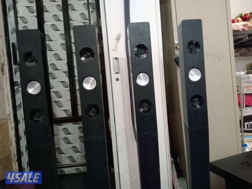 سماعات الصوت للبيع بحاله ممتازه2