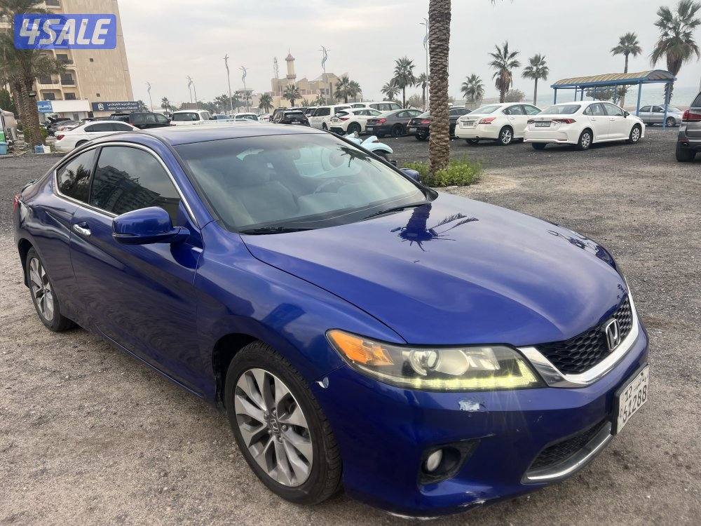 اكورد كوبيه 2013 ماشي 130 الف فتحه 4 سلندر1