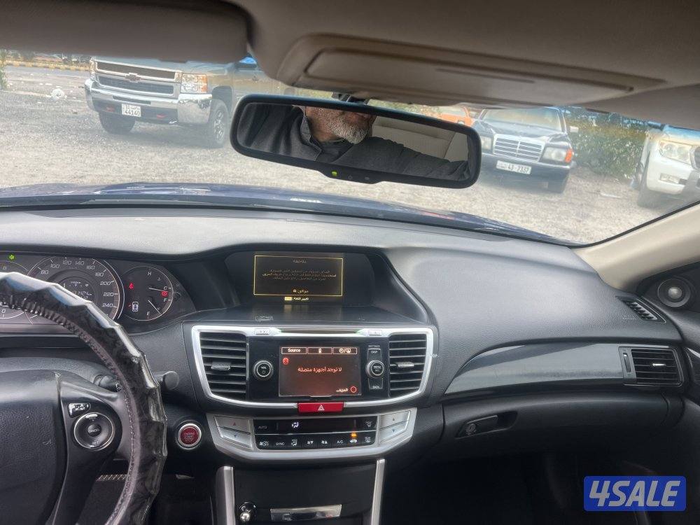 اكورد كوبيه 2013 ماشي 130 الف فتحه 4 سلندر7