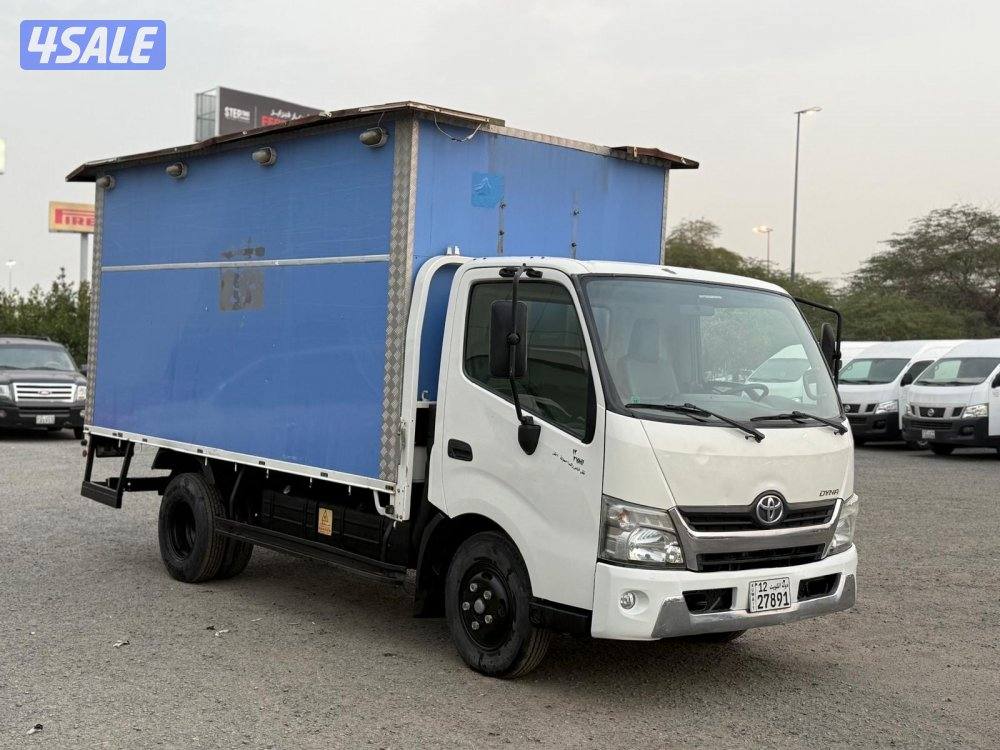 للبيع ديانا موديل 2014 الساير عداد 682