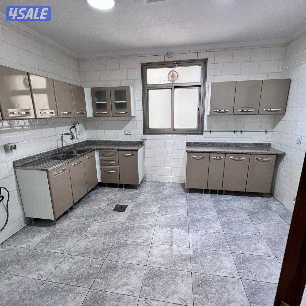 شقة للإيجار في صباح السالم قطعة 22