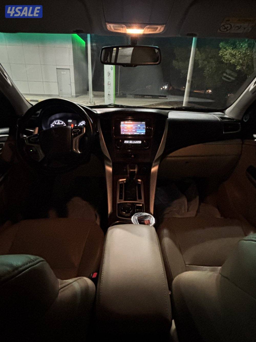 متسوبيشي مونتيرو سبورت8